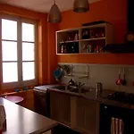 Blanca By Gaiarooms فندق مبيت وإفطار ليون