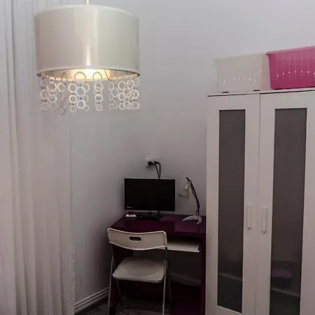 Blanca By Gaiarooms לינה וארוחת בוקר 2*