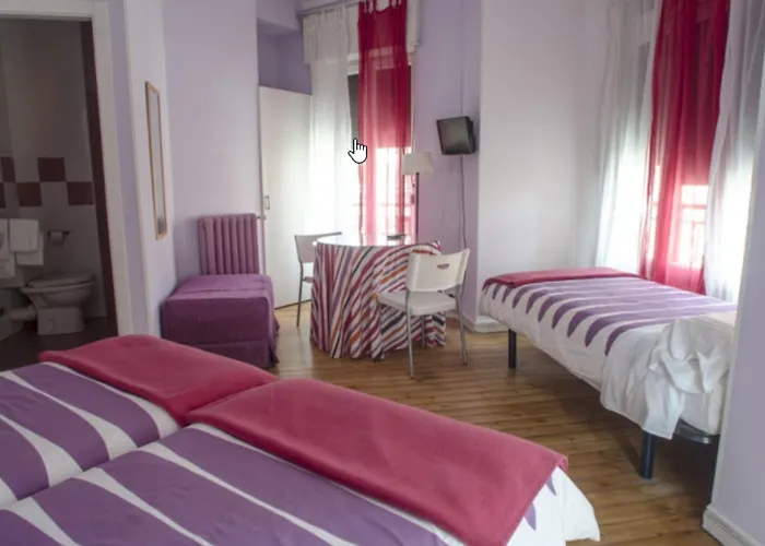 Blanca فندق مبيت وإفطار ليون